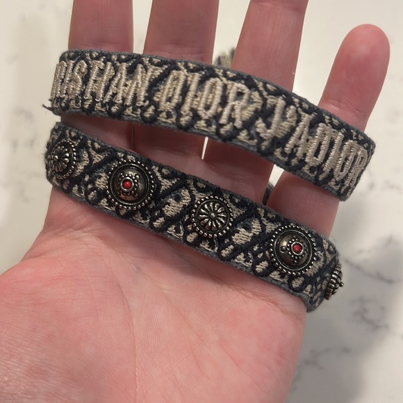 DIOR J’a Bracelet Set - Picture 4 of 4